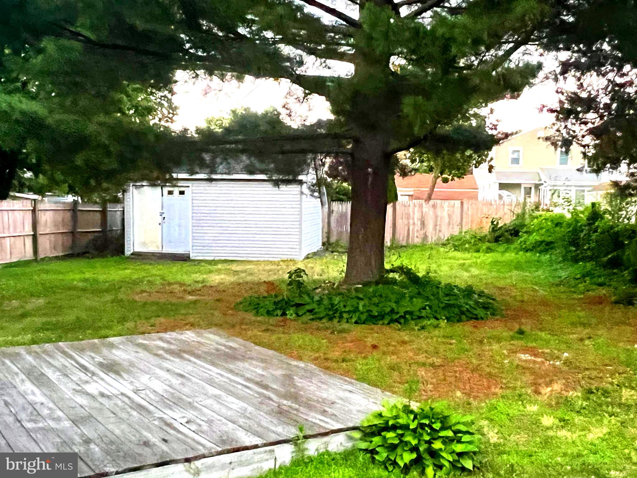 121 South Chester Avenue Riverside, NJ 08075 - Photo 2 of 28