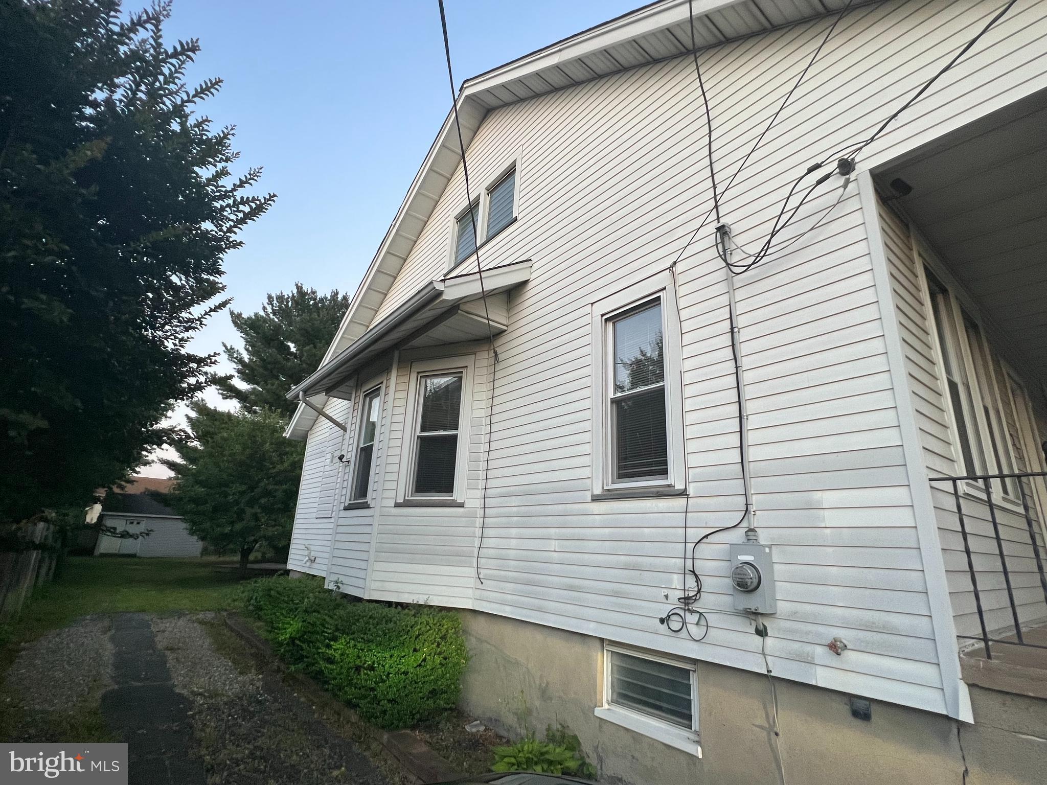 121 South Chester Avenue Riverside, NJ 08075 - Photo 4 of 28