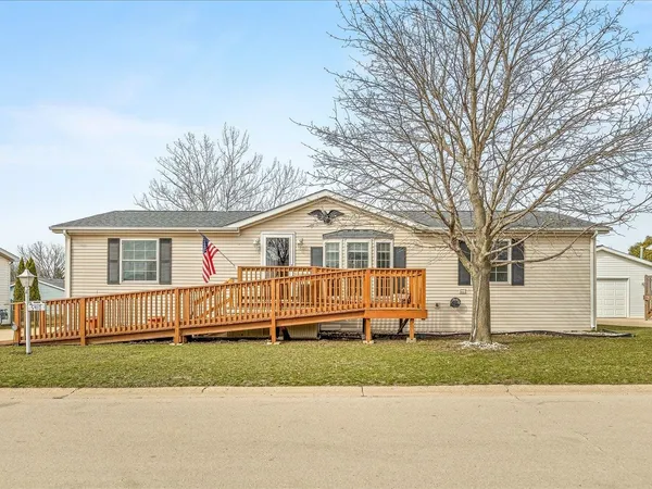 $83,000 | 5410 Autumnash Lane, Machesney Park, IL 61115