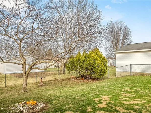 $83,000 | 5410 Autumnash Lane, Machesney Park, IL 61115