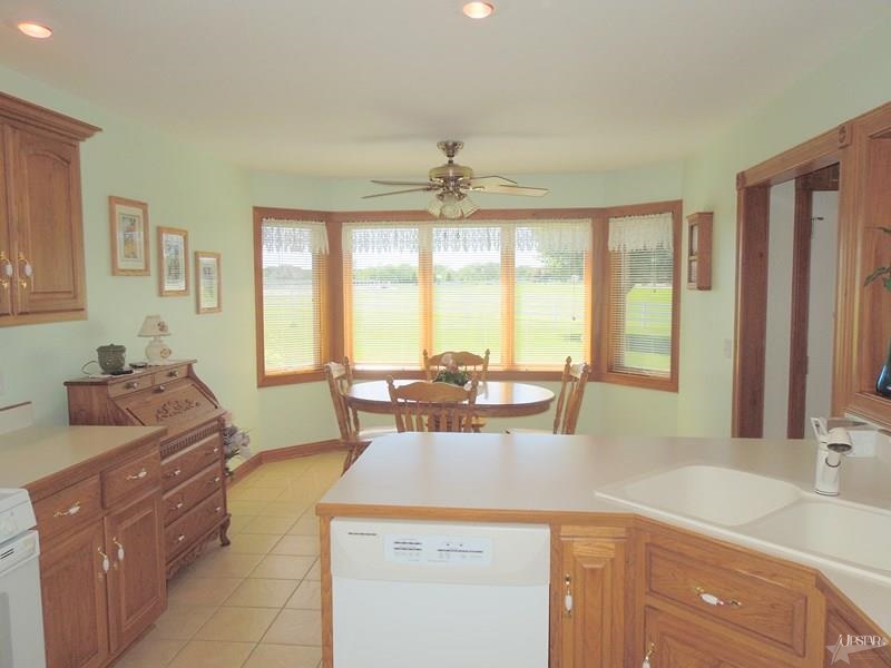 16209 Viberg Road Leo, IN 46765 - Photo 8 of 30