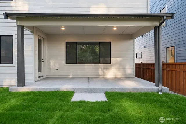 $779,900 | 20410 154th Street East, Unit 2, Bonney Lake, WA 98391