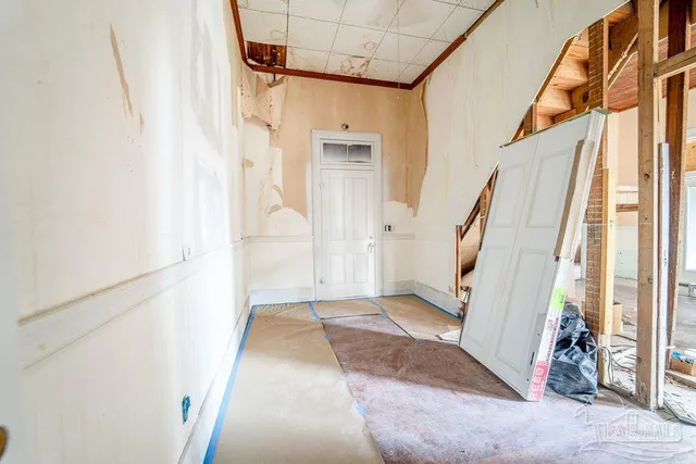 $495,000 | 400 West Gregory Street, Pensacola, FL 32502