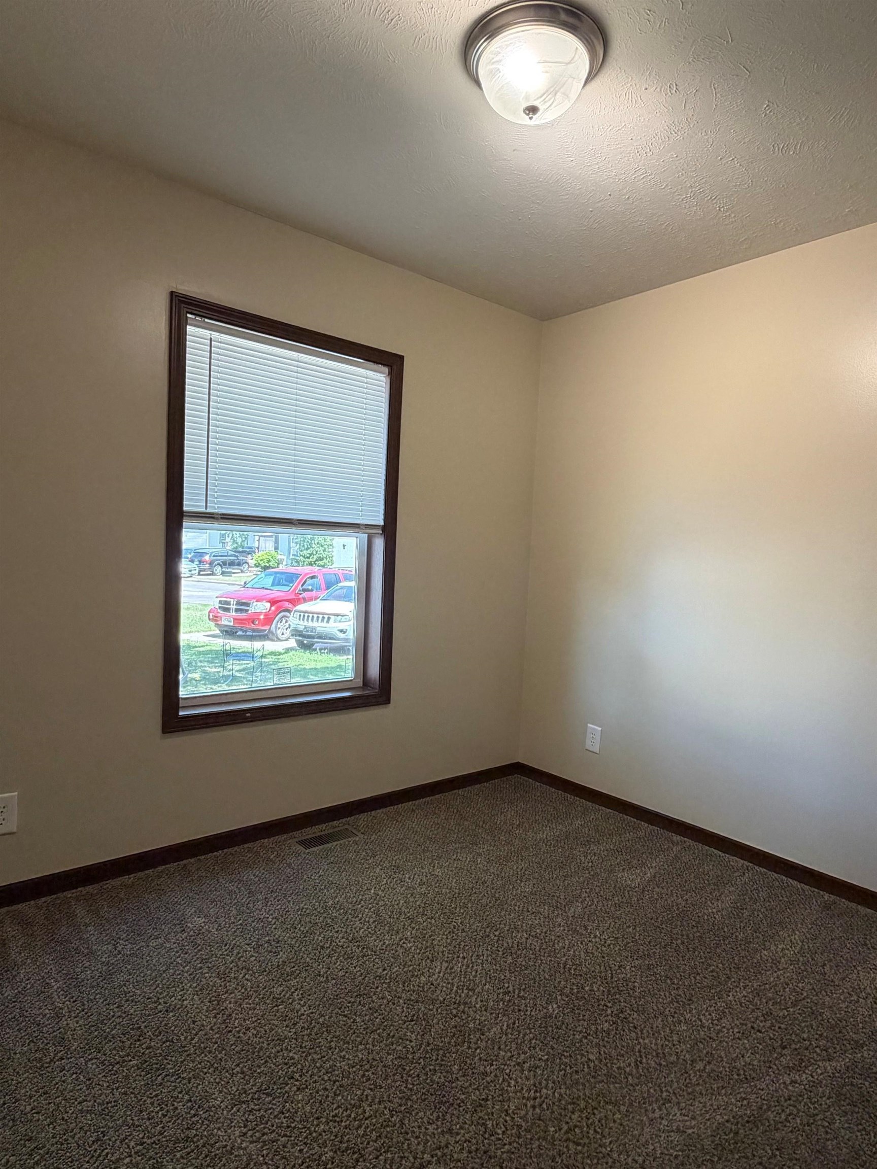 135 East Maple Street, Unit 135 Reedsburg, WI 53959 - Photo 18 of 40