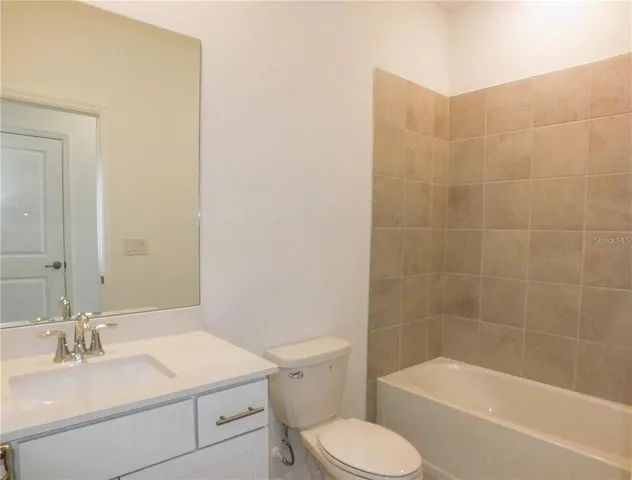 $2,600 | 19125 Moscato Court, Venice, FL 34293