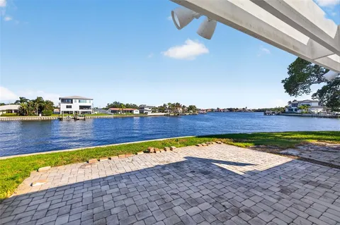 $2,100,000 | 1276 37th Avenue Northeast, St. Petersburg, FL 33704