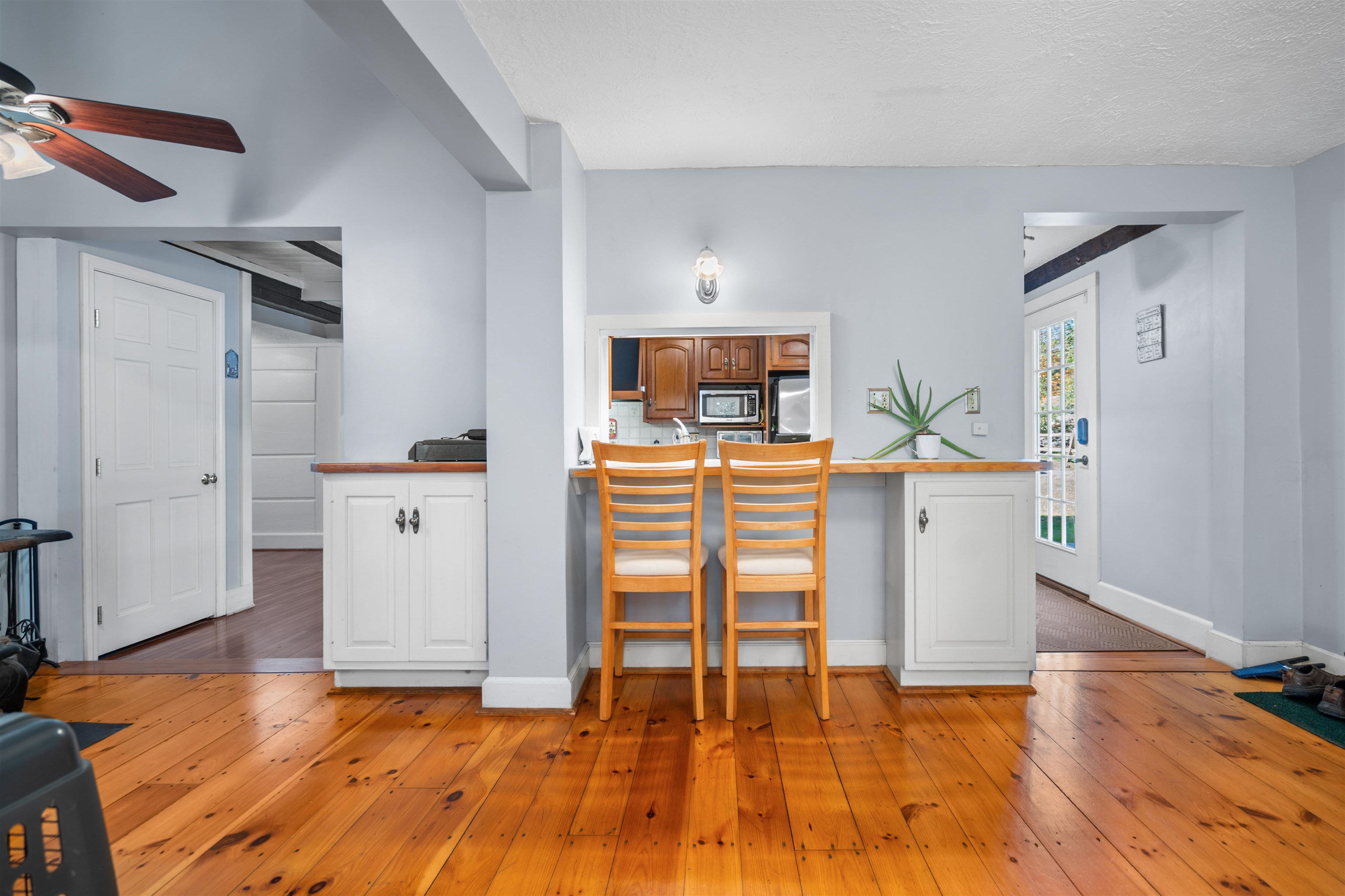 447 Center Road Hillsborough, NH 03244 - Photo 13 of 54