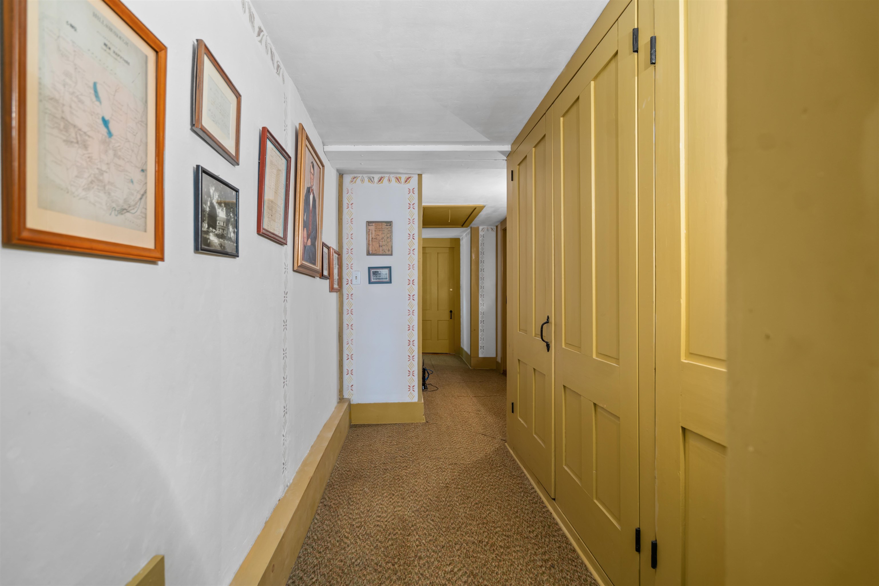 447 Center Road Hillsborough, NH 03244 - Photo 27 of 54