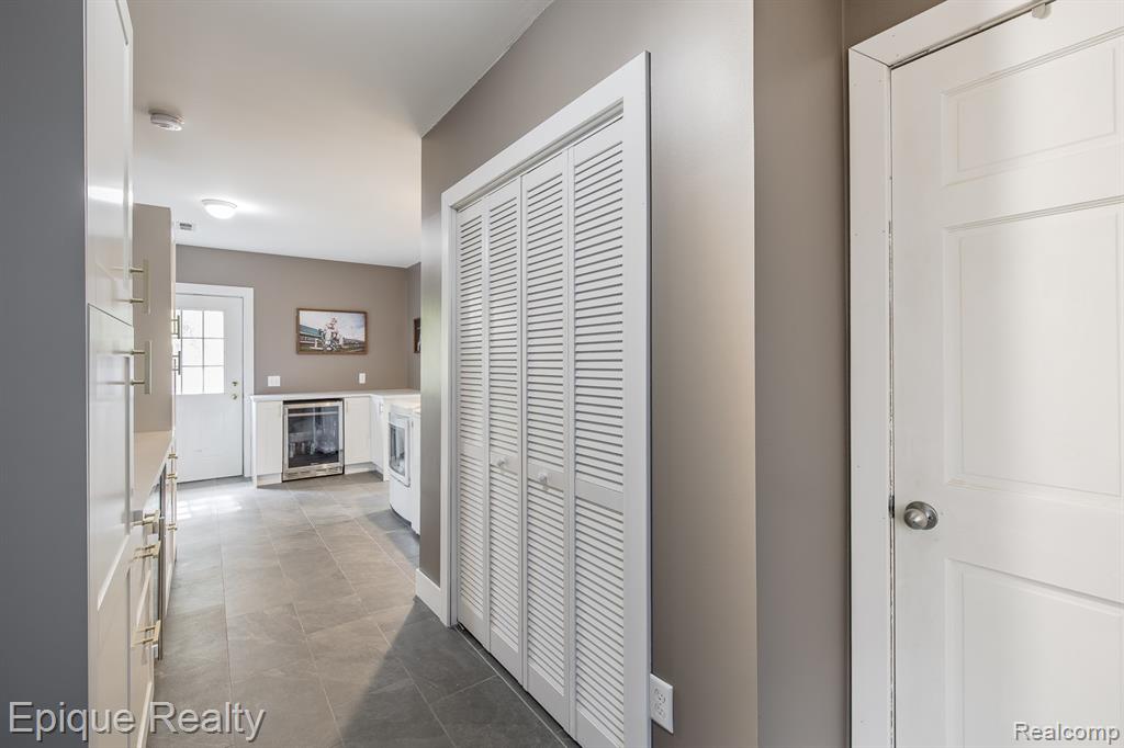 2999 Buckner Road Lake Orion, MI 48362 - Photo 13 of 52 Gallery Image 13