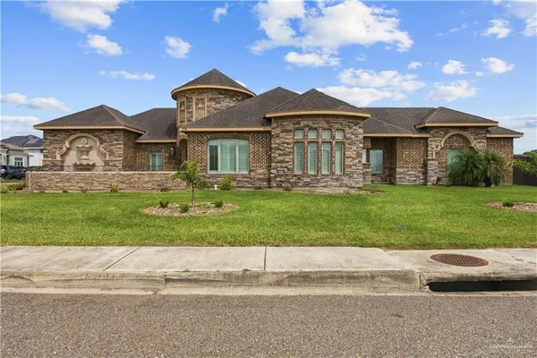 $449,000 | 315 North 17th Street, Hidalgo, TX 78557