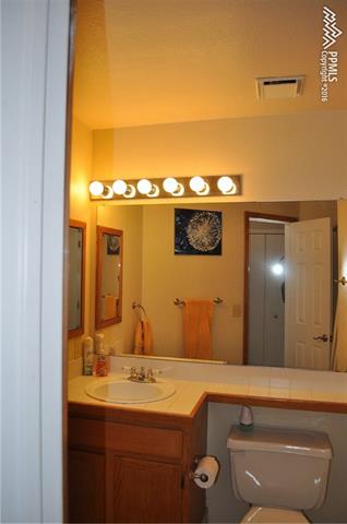 7275 Julynn Road Colorado Springs, CO 80919 - Photo 19 of 33 Second bathroom on upper level