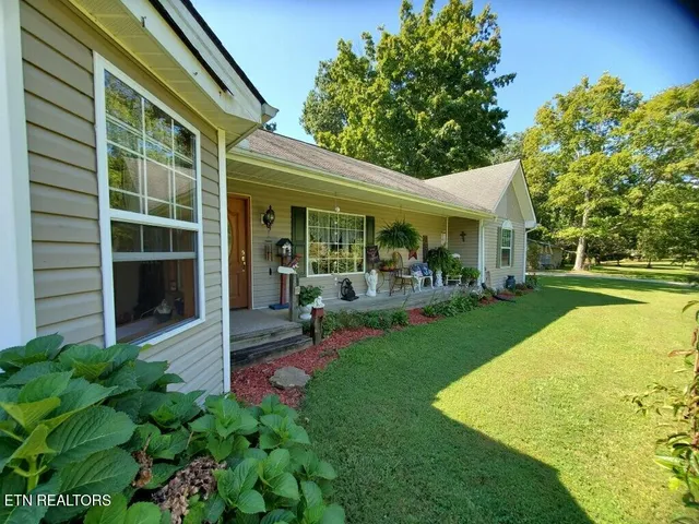 $925,000 | 439 Elvira Lane, Winfield, TN 37892