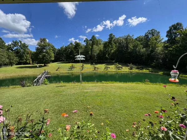 $925,000 | 439 Elvira Lane, Winfield, TN 37892