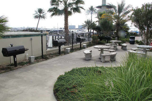 27582 Canal Road, Unit 2202 Orange Beach, AL 36561 - Photo 23 of 24 Grilling Area