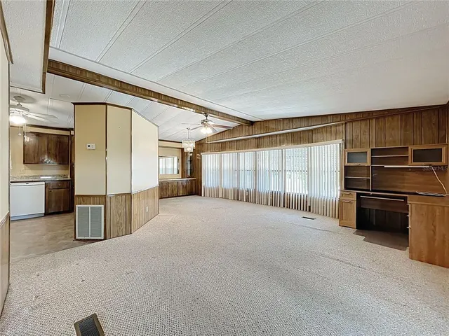 $179,900 | 1440 Nassau Circle, Tavares, FL 32778