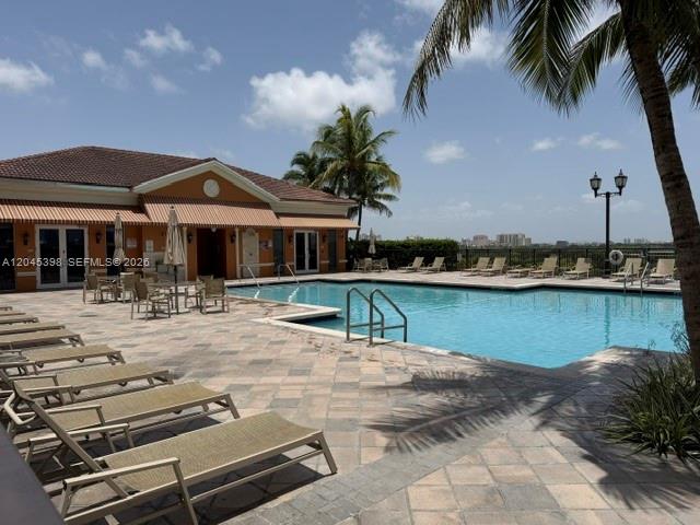 3232 Southwest 22nd Terrace, Unit 1303 Miami, FL 33145 - Photo 38 of 43