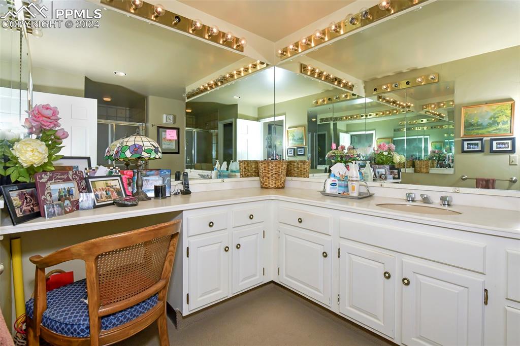 3130 Camels Ridge Lane Colorado Springs, CO 80904 - Photo 16 of 35