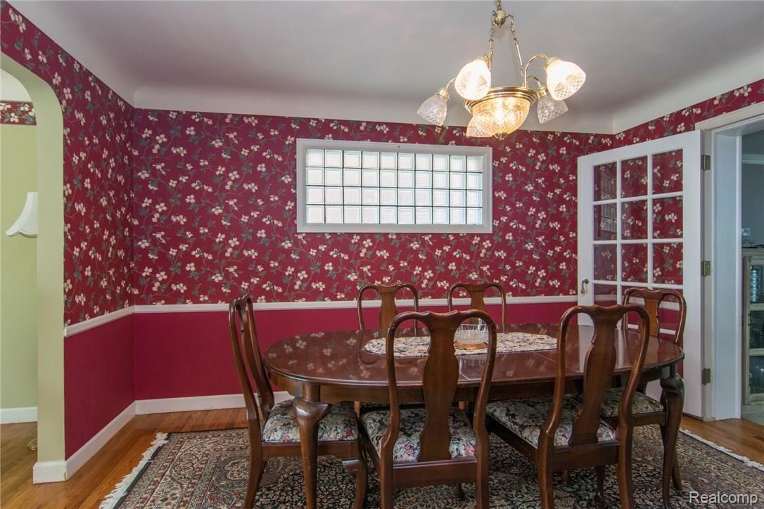 1732 Prestwick Road Grosse Pointe, MI 48236 - Photo 6 of 46 DSC_0832.jpg