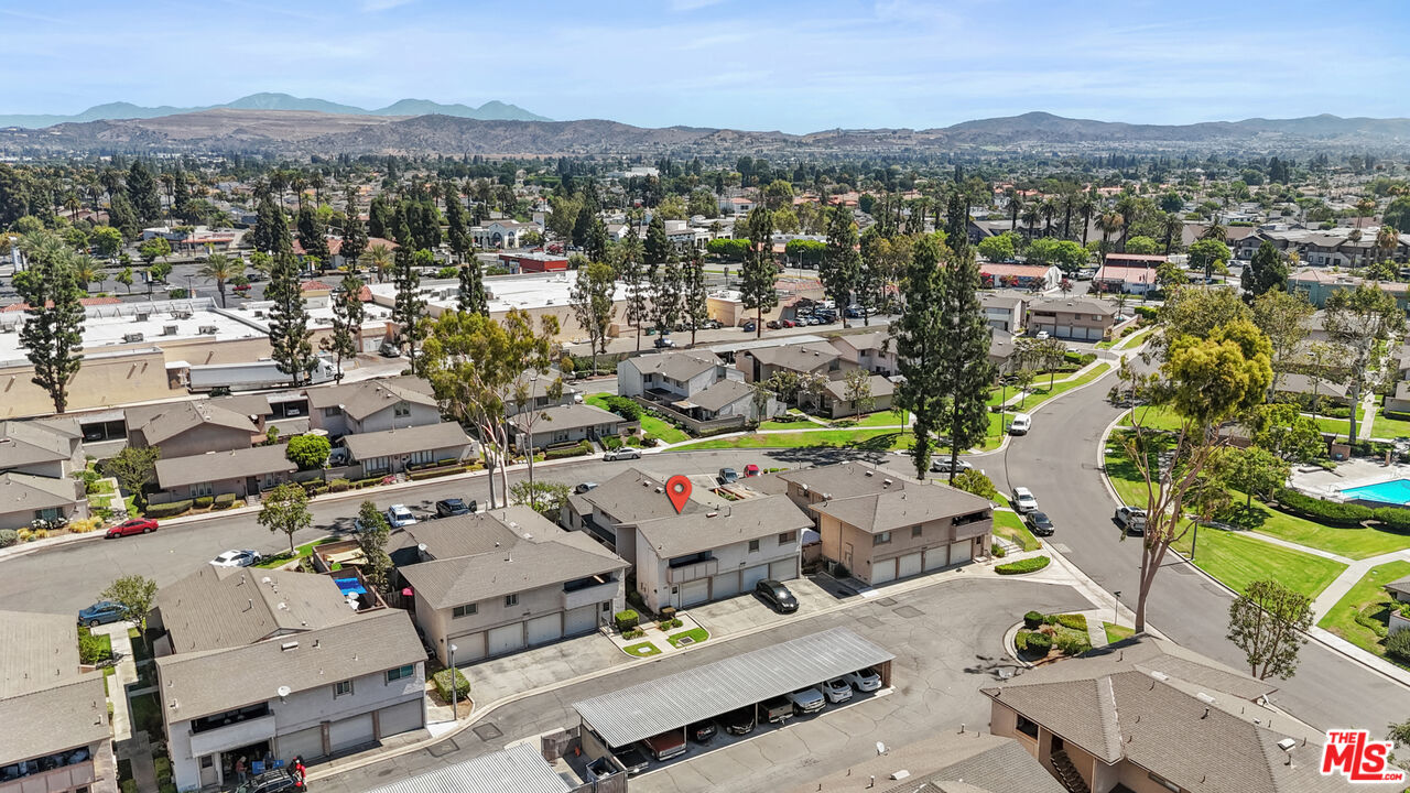 186 Southampton Way, Unit 29 Placentia, CA 92870 - Photo 15 of 20 an aerial view of a city with lots of residential buildings