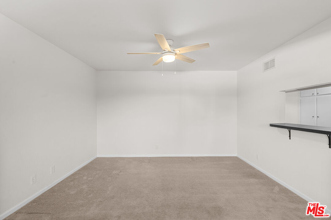 186 Southampton Way, Unit 29 Placentia, CA 92870 - Photo 3 of 20 a view of an empty room