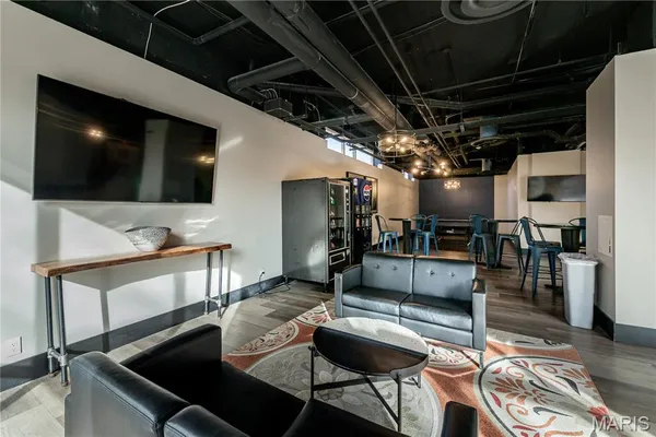 $55,000 | 210 North 17th Street, Unit 1011, St. Louis, MO 63103