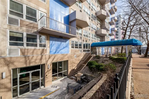 $55,000 | 210 North 17th Street, Unit 1011, St. Louis, MO 63103