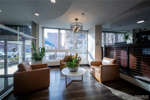 $55,000 | 210 North 17th Street, Unit 1011, St. Louis, MO 63103