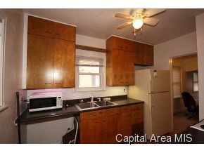 1605 West Monroe Street Springfield, IL 62704 - Photo 8 of 19 Gallery Image 8