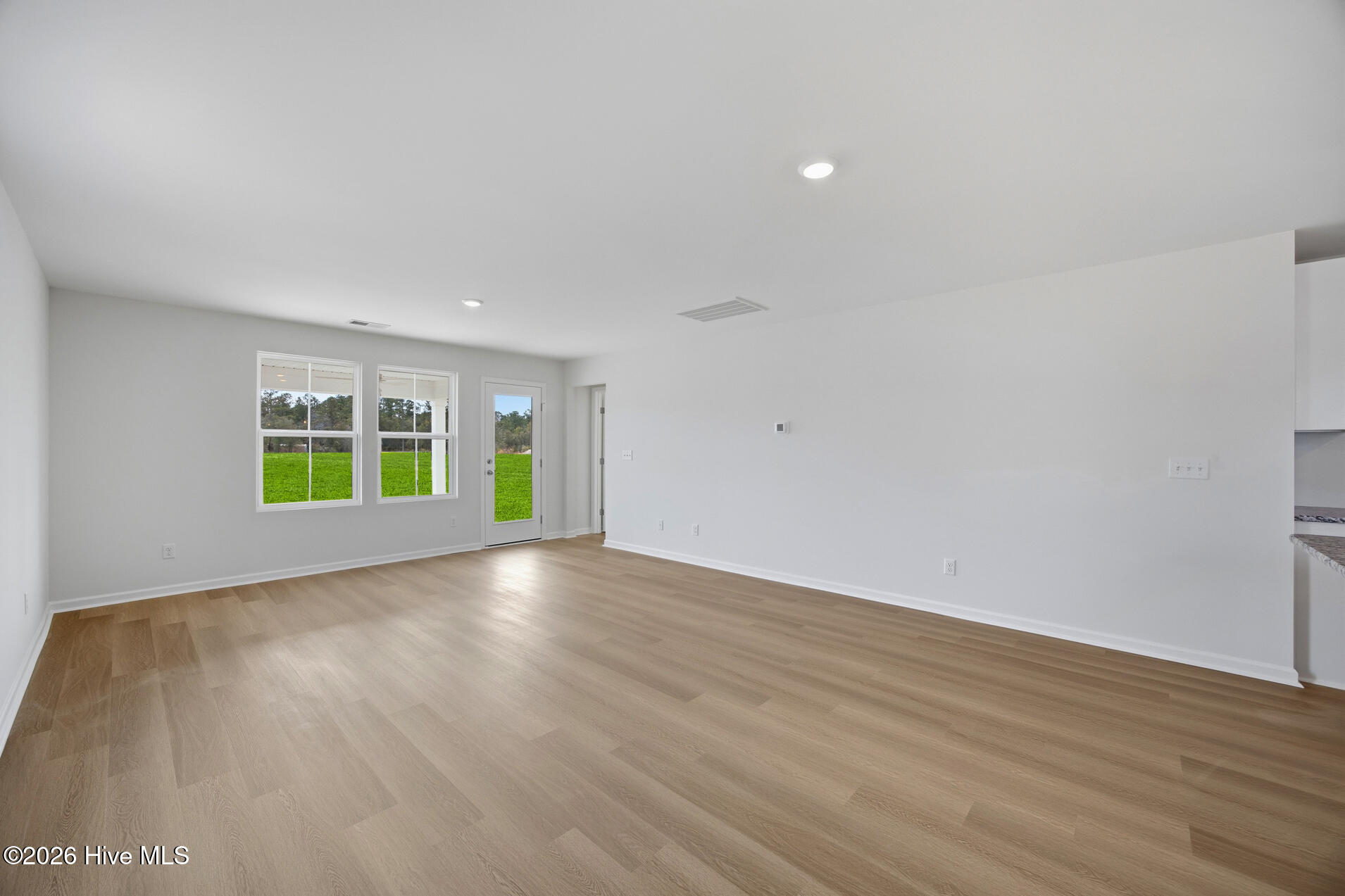 198 Brookfield Br Road, Unit 28 Hampstead, NC 28443 - Photo 20 of 53 DM- 7483 Julius Dr NE - Honeybird- Livin