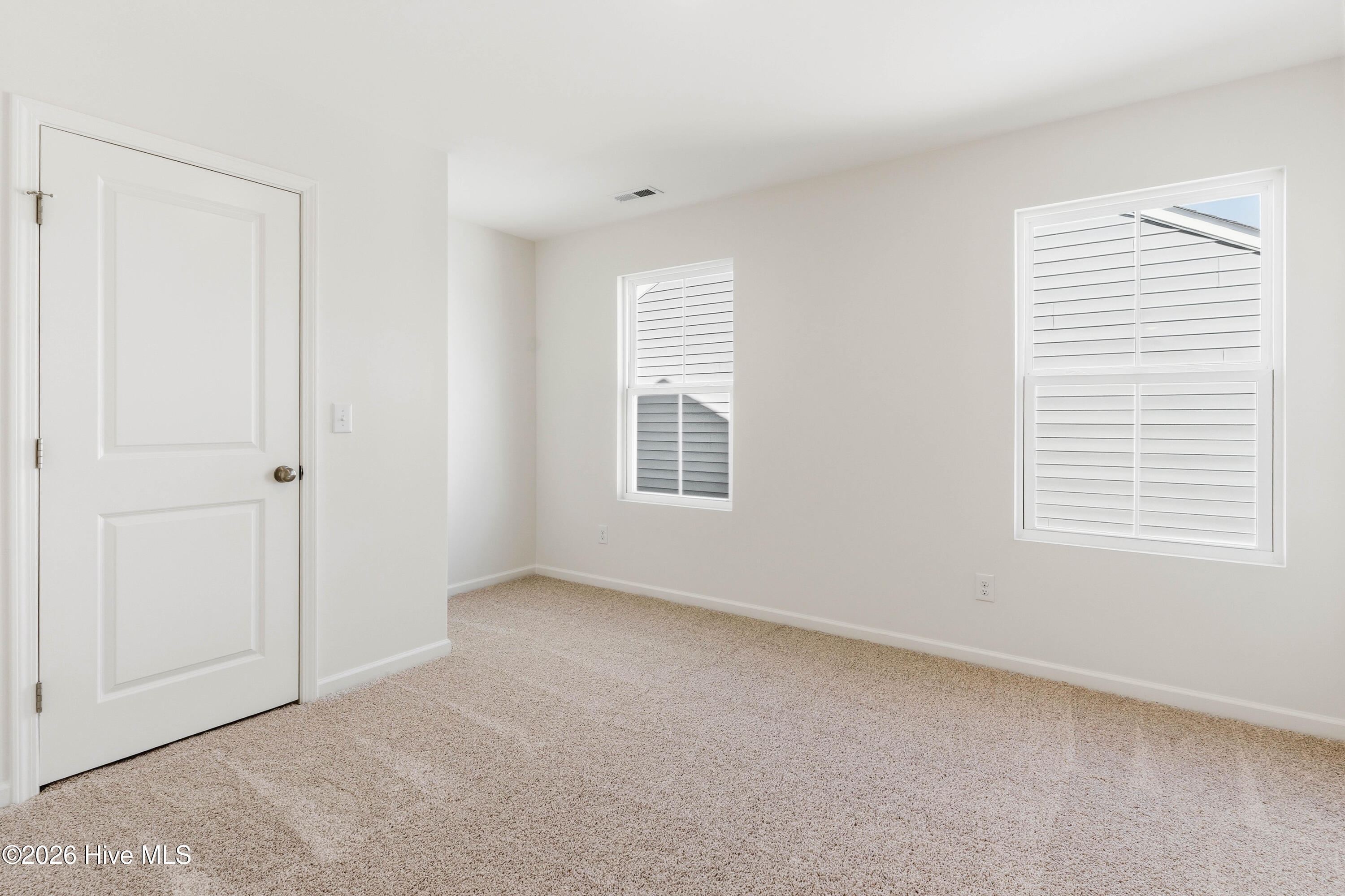 198 Brookfield Br Road, Unit 28 Hampstead, NC 28443 - Photo 31 of 53 DP 99 Cobbler Way Honeybird - Master Bed