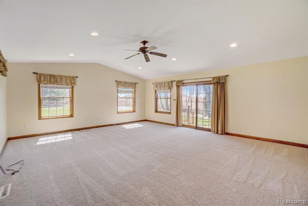 5361 Barnes Road Millington, MI 48746 - Photo 7 of 37