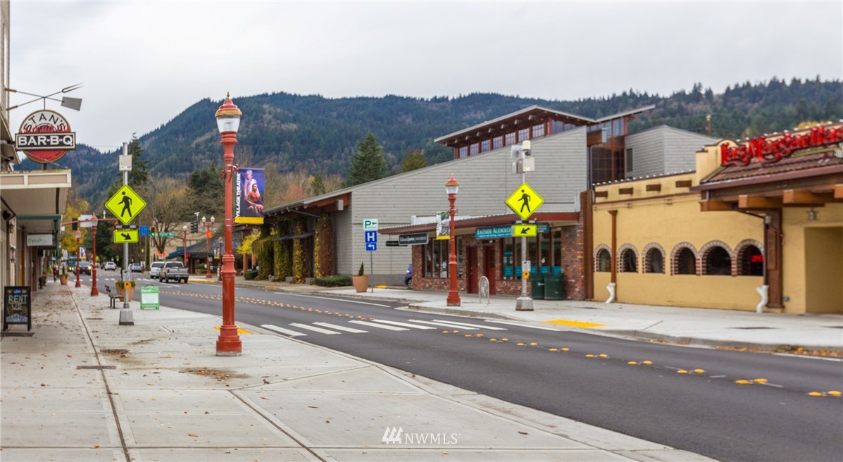 230 Southwest Clark Street, Unit C203 Issaquah, WA 98027 - Photo 23 of 25