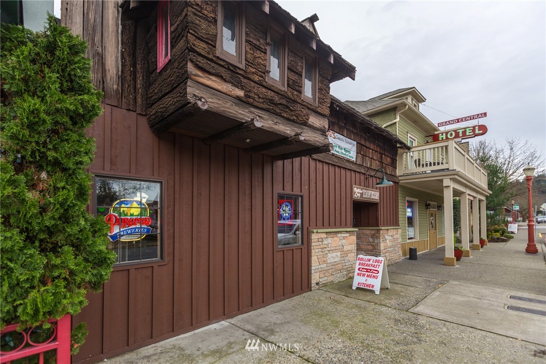 230 Southwest Clark Street, Unit C203 Issaquah, WA 98027 - Photo 24 of 25