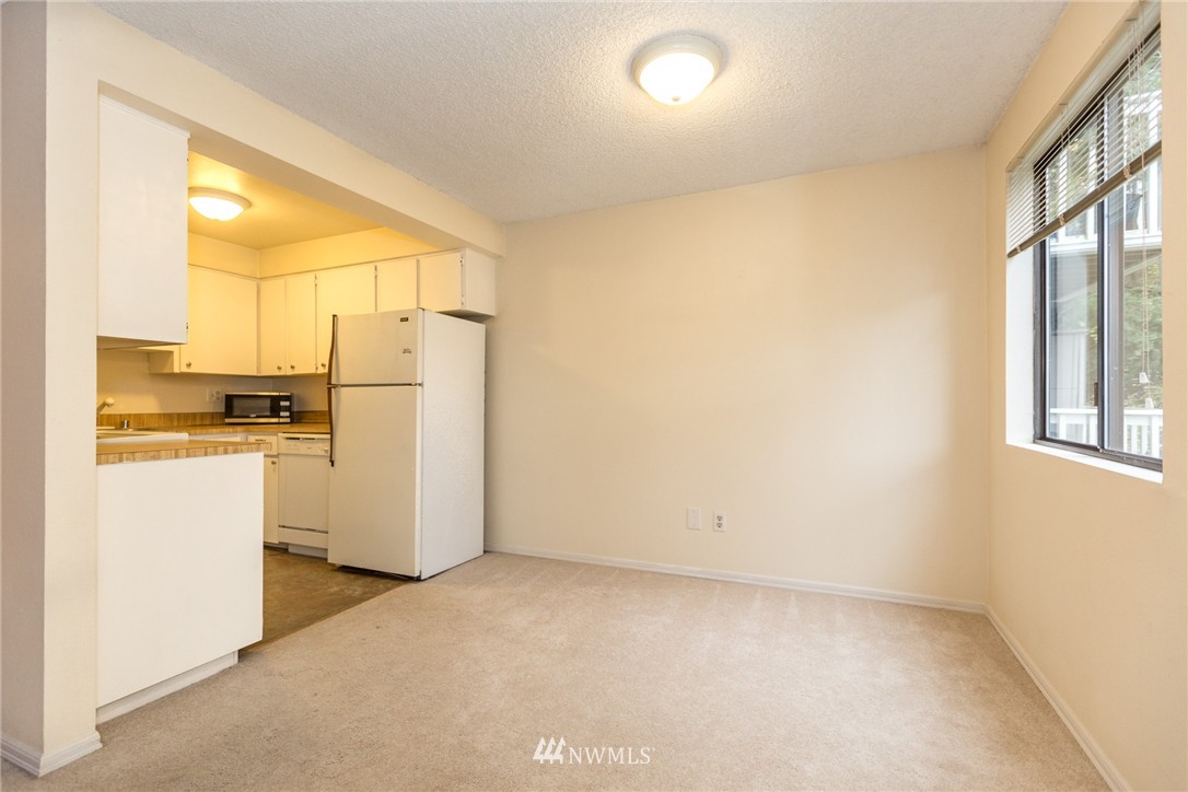 230 Southwest Clark Street, Unit C203 Issaquah, WA 98027 - Photo 5 of 25