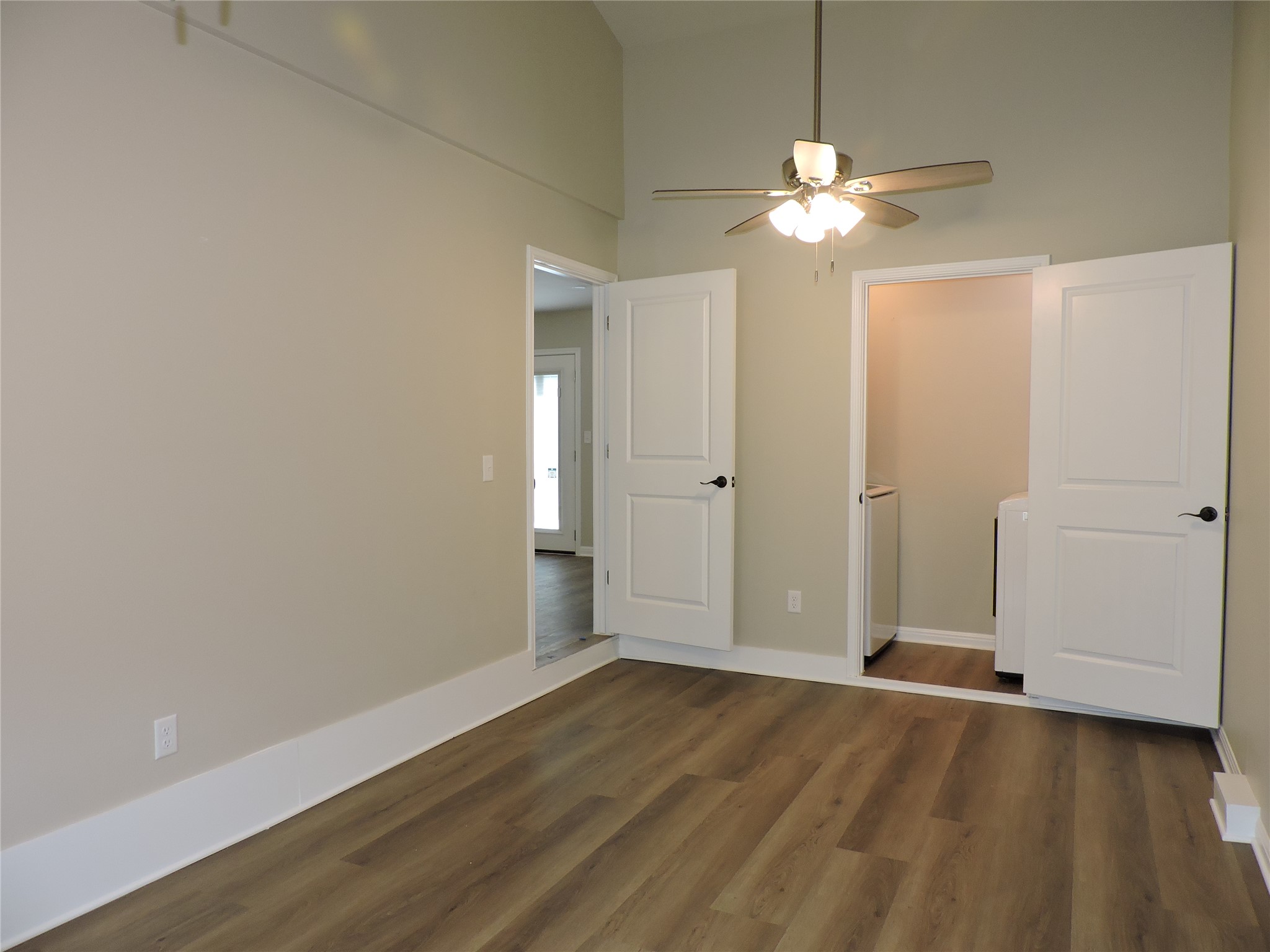 6908 Rufus Drive Austin, TX 78752 - Photo 10 of 33