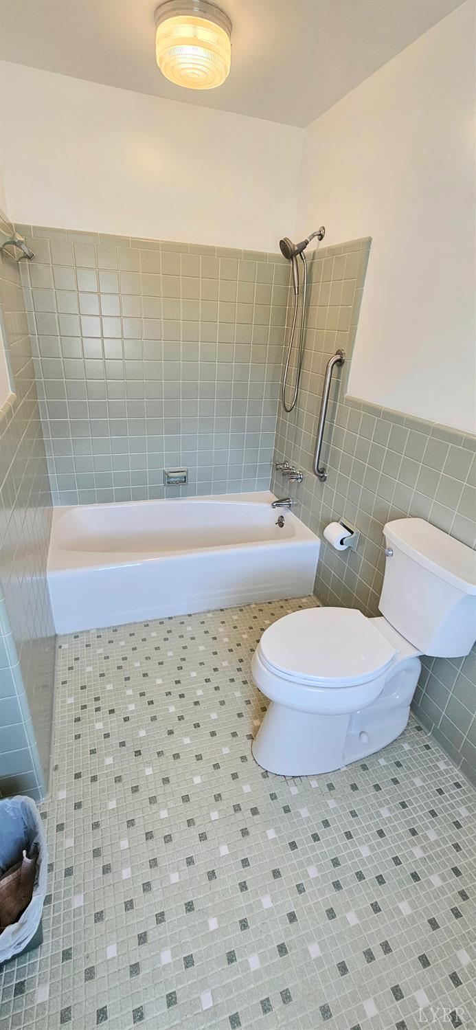 5909 Rhonda Road Lynchburg, VA 24502 - Photo 22 of 37