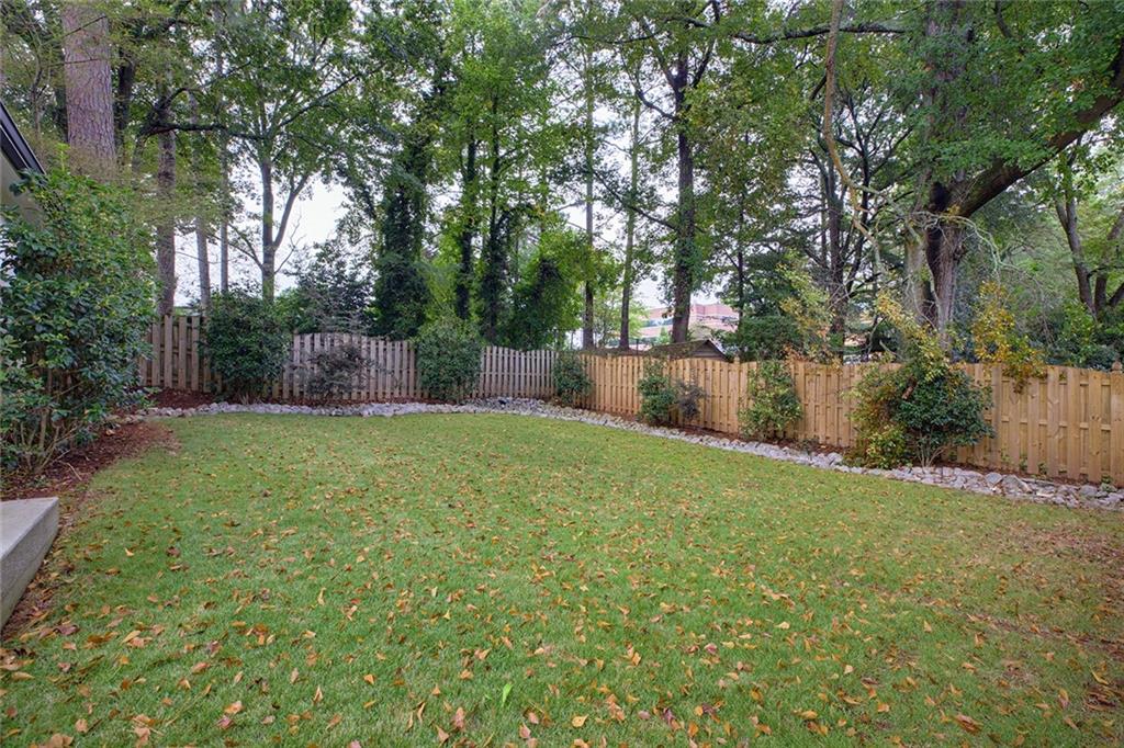 827 Derrydown Way Decatur, GA 30030 - Photo 25 of 38 Gallery Image 25
