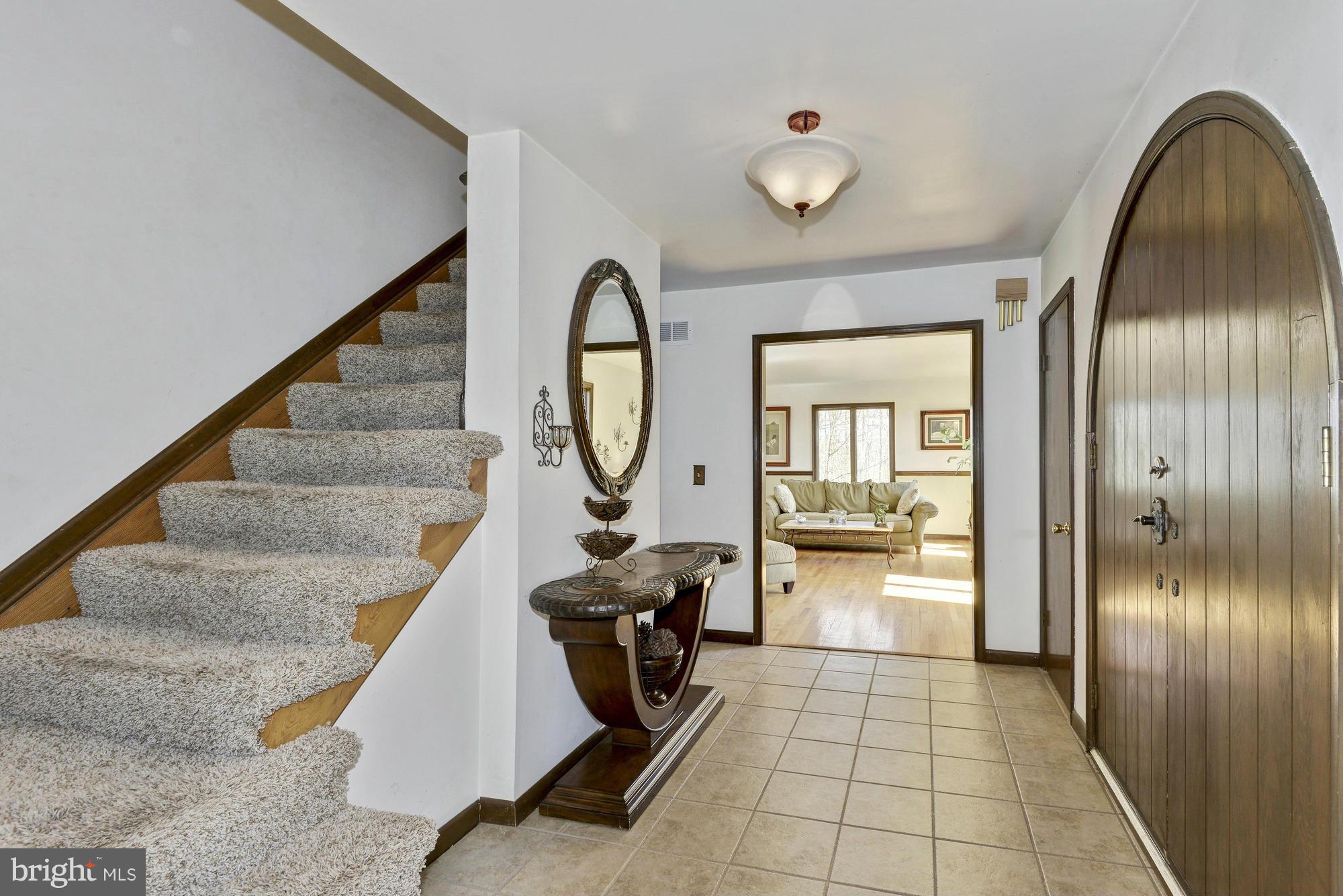 1810 Liberty Road Westminster, MD 21157 - Photo 2 of 24 Entry