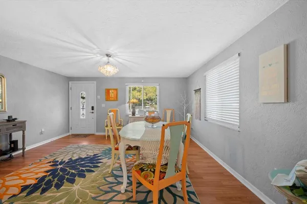 $2,800 | 5027 31st Street West, Bradenton, FL 34207