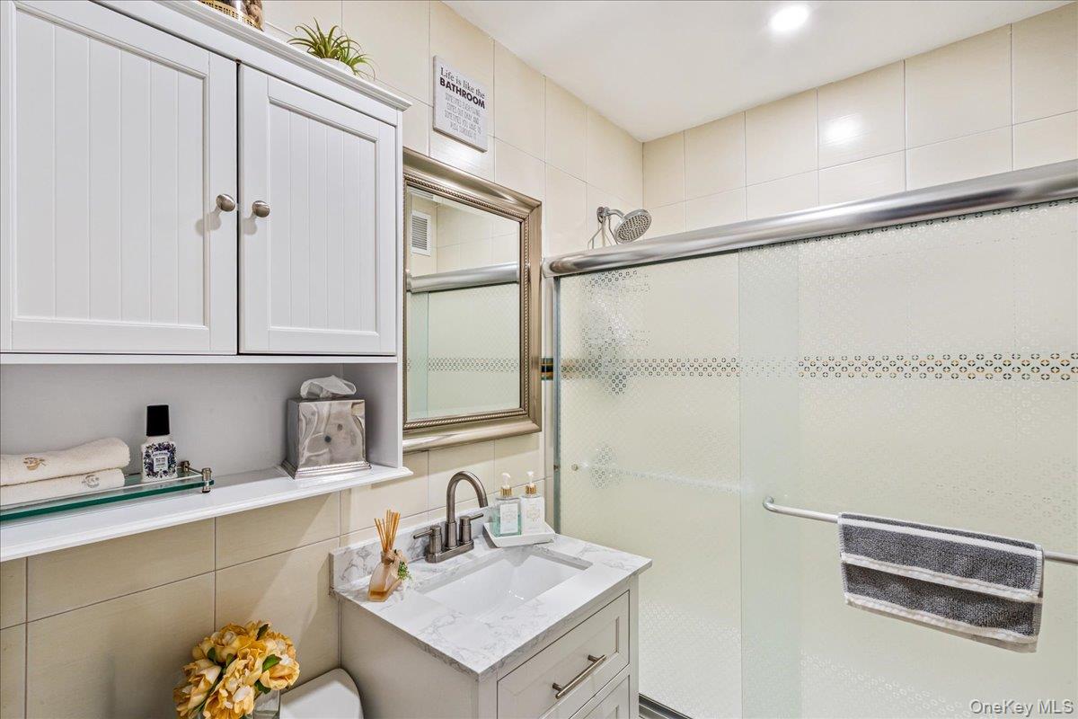 59-30 108th Street, Unit 2PP Queens, NY 11368 - Photo 15 of 28