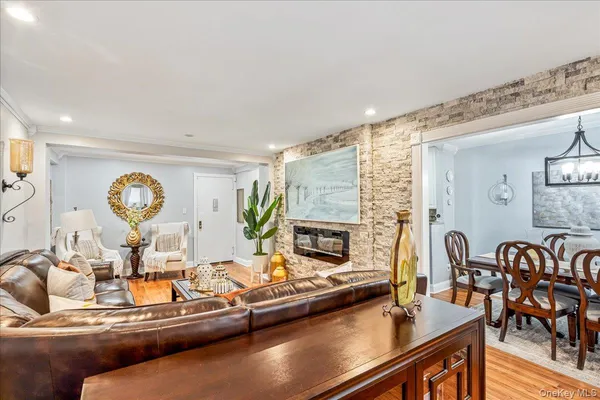 $424,888 | 59-30 108th Street, Unit 2PP | South Corona