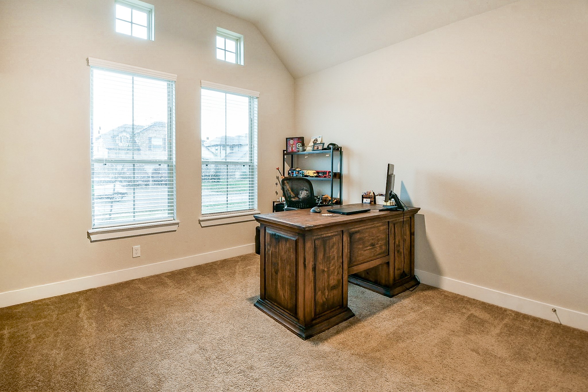 236 Bright Bluff Circle Waller, TX 77484 - Photo 4 of 32 a room with furniture and window