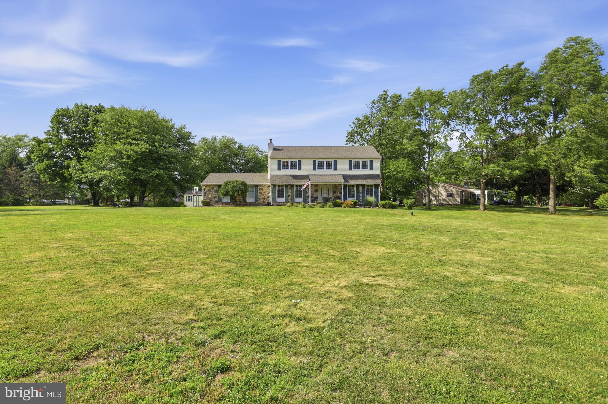 7 Pebble Ridge Road Warrington, PA 18976 - Photo 2 of 49
