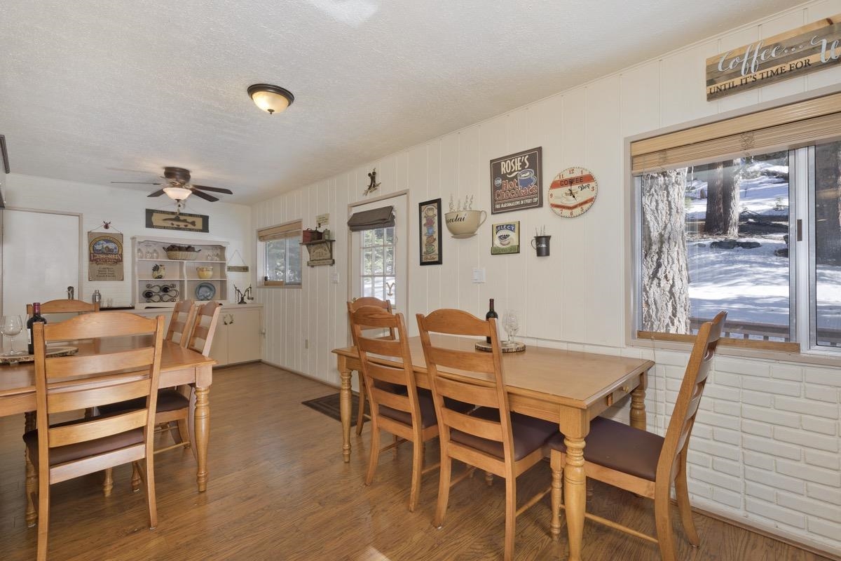 219 Aspen Road June Lake, CA 93529 - Photo 11 of 44 Gallery Image 11