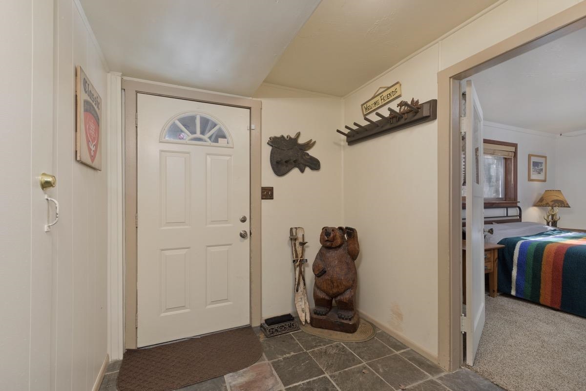 219 Aspen Road June Lake, CA 93529 - Photo 13 of 44 Gallery Image 13