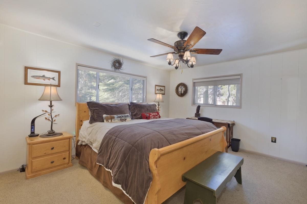 219 Aspen Road June Lake, CA 93529 - Photo 14 of 44 Gallery Image 14
