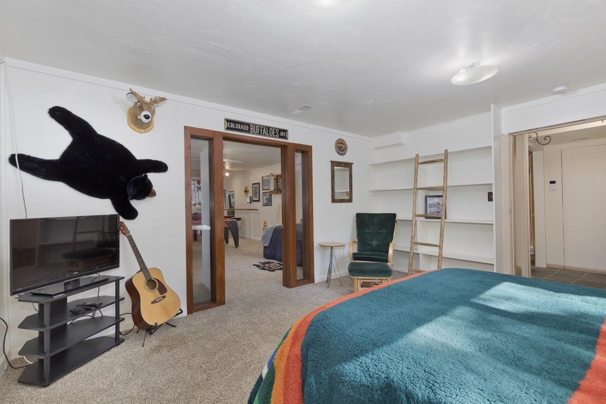219 Aspen Road June Lake, CA 93529 - Photo 18 of 44 Gallery Image 18