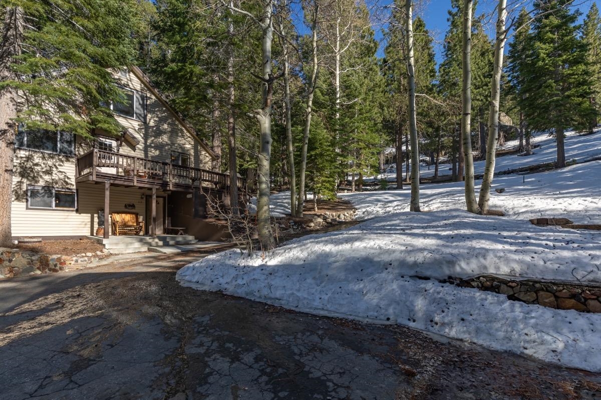 219 Aspen Road June Lake, CA 93529 - Photo 2 of 44 Gallery Image 2