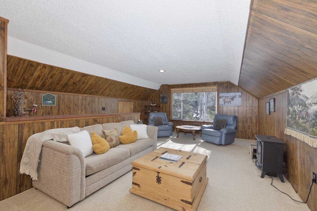 219 Aspen Road June Lake, CA 93529 - Photo 26 of 44 Gallery Image 26