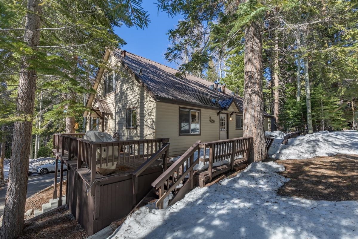 219 Aspen Road June Lake, CA 93529 - Photo 39 of 44 Gallery Image 39